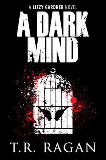 Featured image for Résumé de 'A Dark Mind' par T.R. Ragan