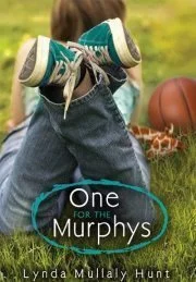 Featured image for Résumé de 'One for the Murphys' par Lynda Mullaly Hunt