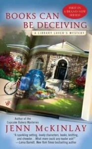 Featured image for Résumé de 'Les livres peuvent être trompeurs' par Jenn McKinlay