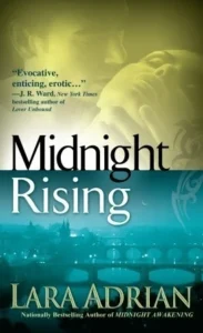 Featured image for Résumé de 'Midnight Rising' par Lara Adrian