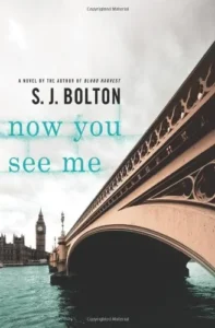 Featured image for Résumé de 'Now You See Me' par Sharon J. Bolton